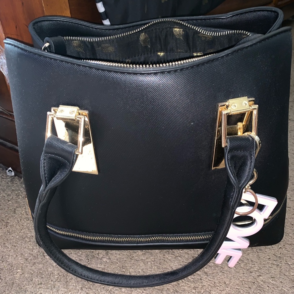 Pretty Black shoulder Bag